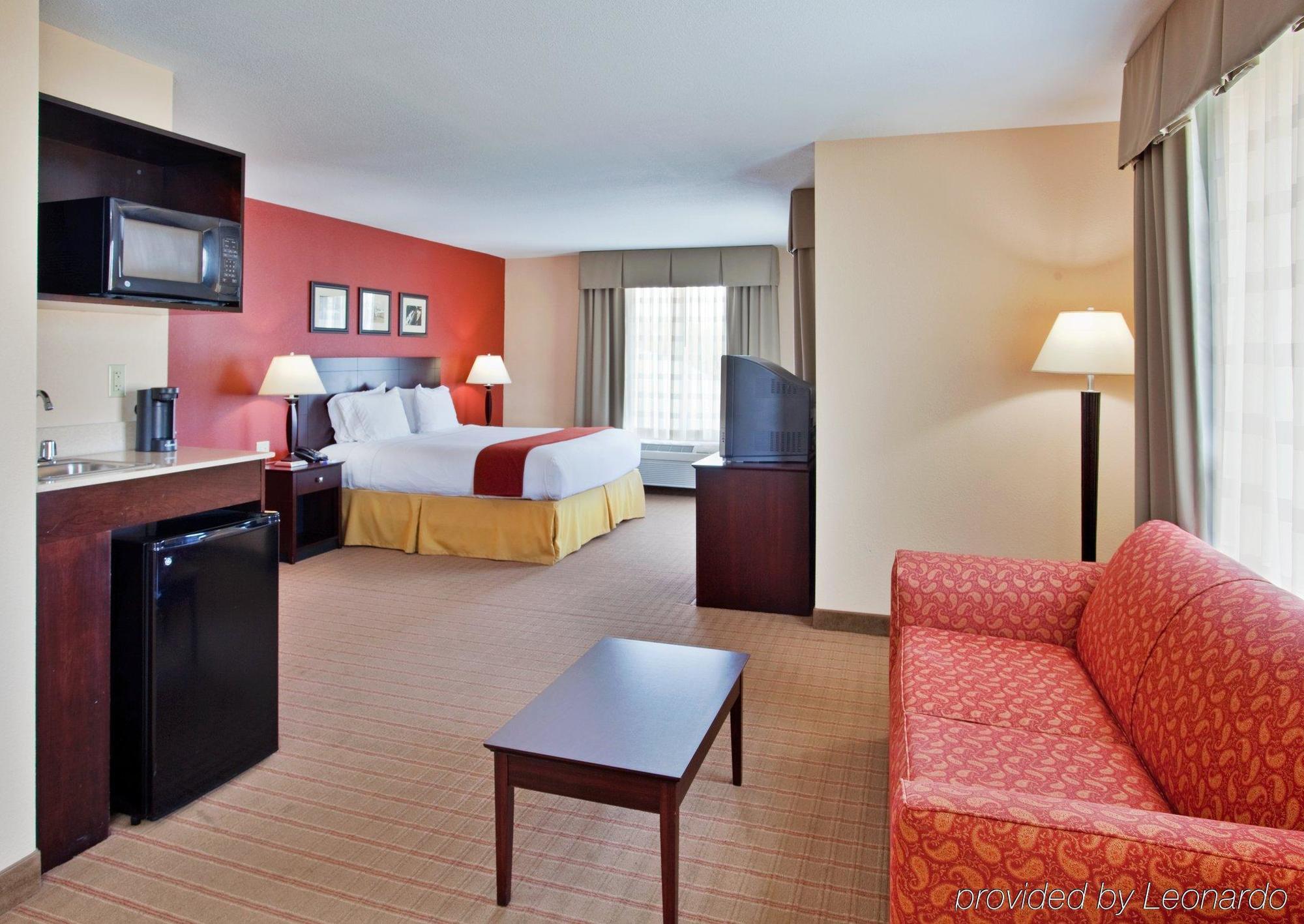 Holiday Inn Express & Suites East Wichita I-35 Andover By Ihg Номер фото