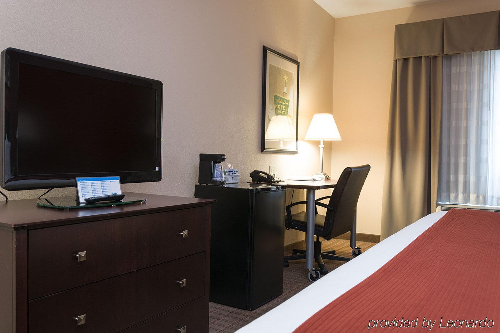 Holiday Inn Express & Suites East Wichita I-35 Andover By Ihg Екстер'єр фото