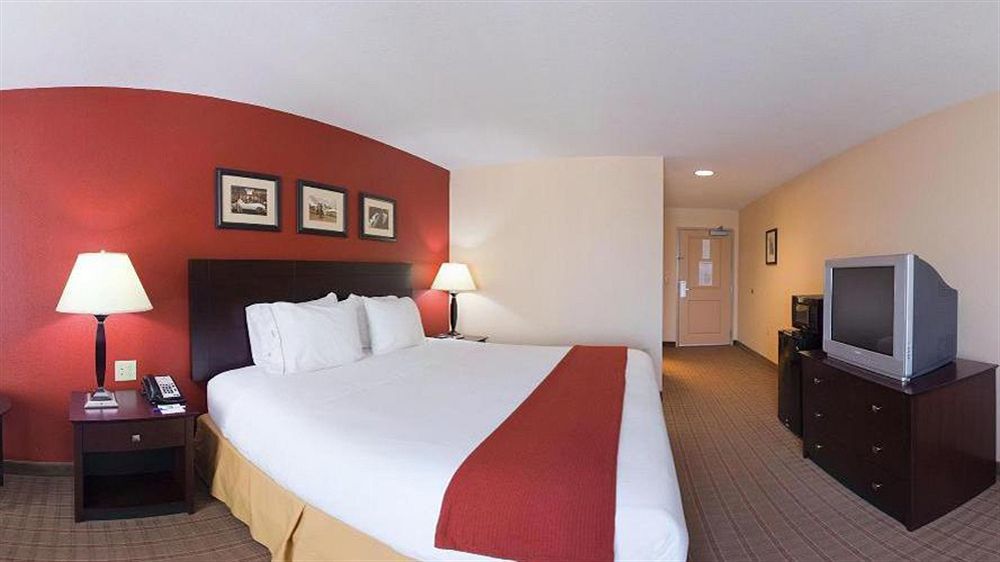Holiday Inn Express & Suites East Wichita I-35 Andover By Ihg Екстер'єр фото